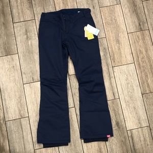 Roxy Women's Backyard Snow Pants